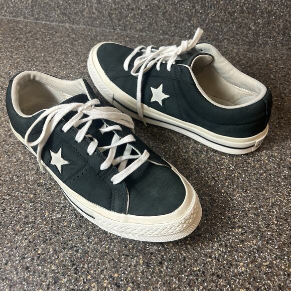 Converse One Star Low Top Womens Sz 8.5 Black Leather Sneaker Lace Up Skate Shoe - Picture 1 of 10